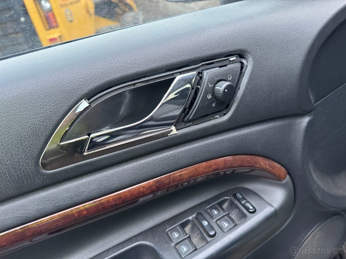 Škoda superb 1.9 TDI 96kw - 9