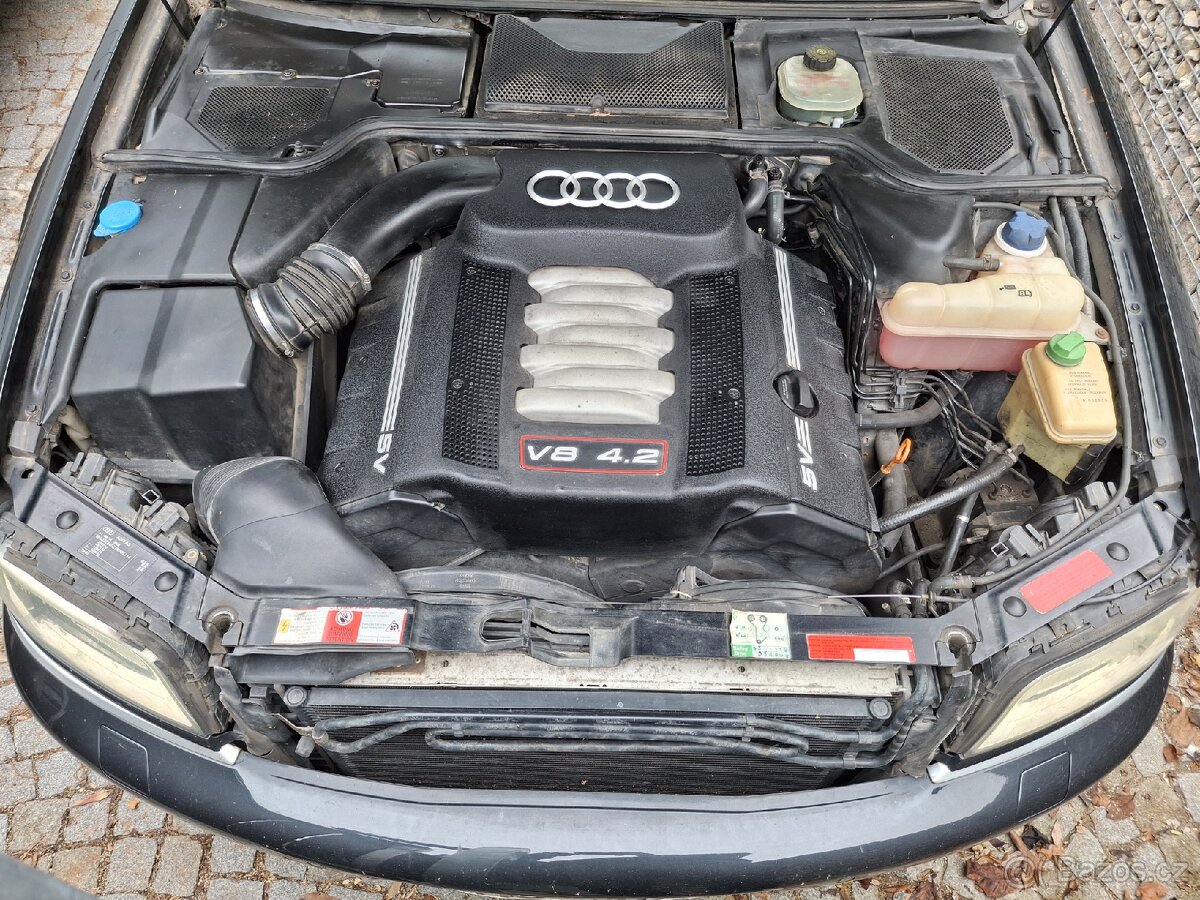 Audi S8 D2 - 9
