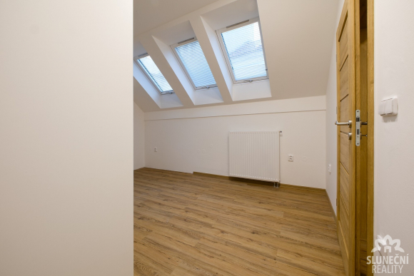 Pronájem bytu 2+kk, 44 m², Uherské Hradiště - 9