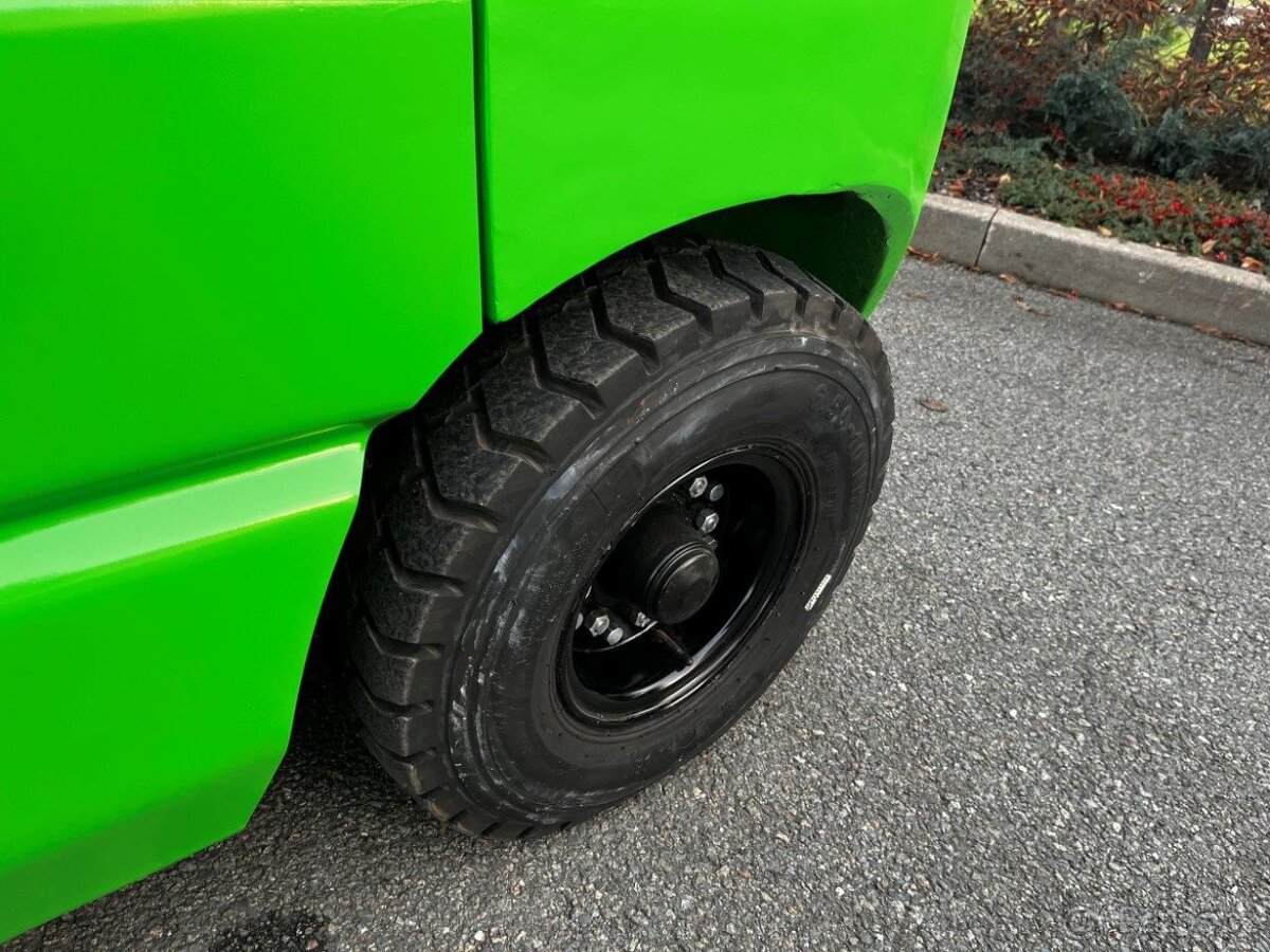 Čelní vysokozdvižný vozík EP EFL 302; 80V/410Ah |PS5904| - 9