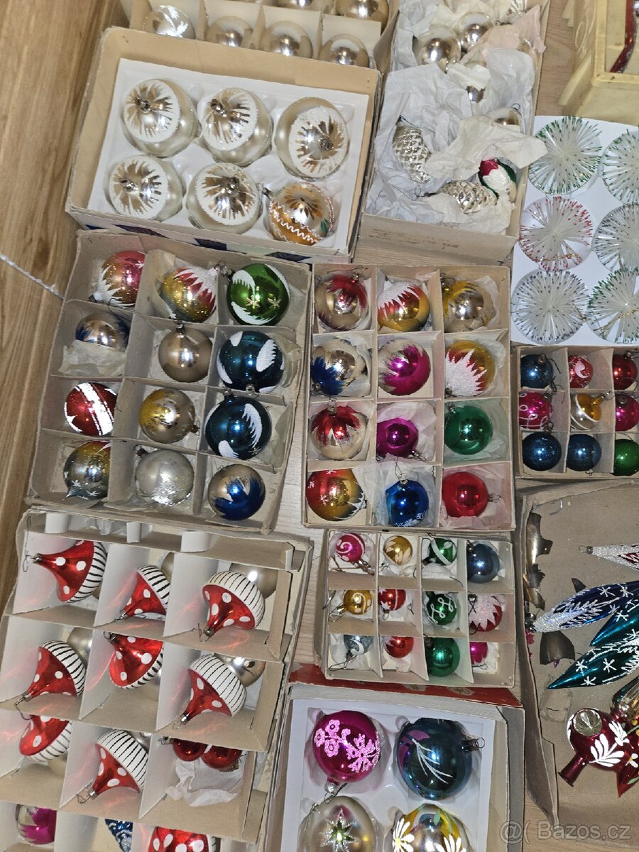 Hromada starých retro vánočních ozdob levne - 9