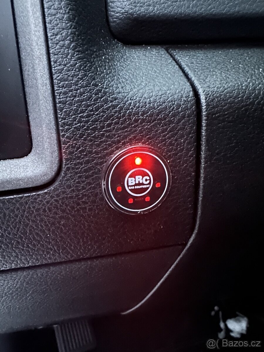 Dodge RAM 2500 6.4 HEMI - 9