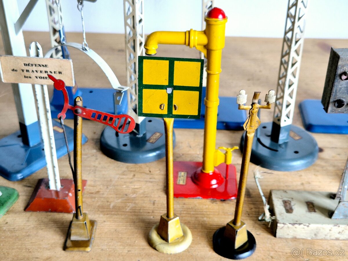 Vláčky - lampy, semafory, ukazatele, Hornby, Francie, 1930 - 9