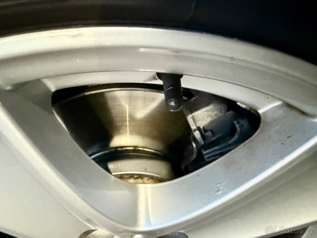 Bmw X5 3.0d,Facelift,2011,2.Majitel,Servisovano. - 9