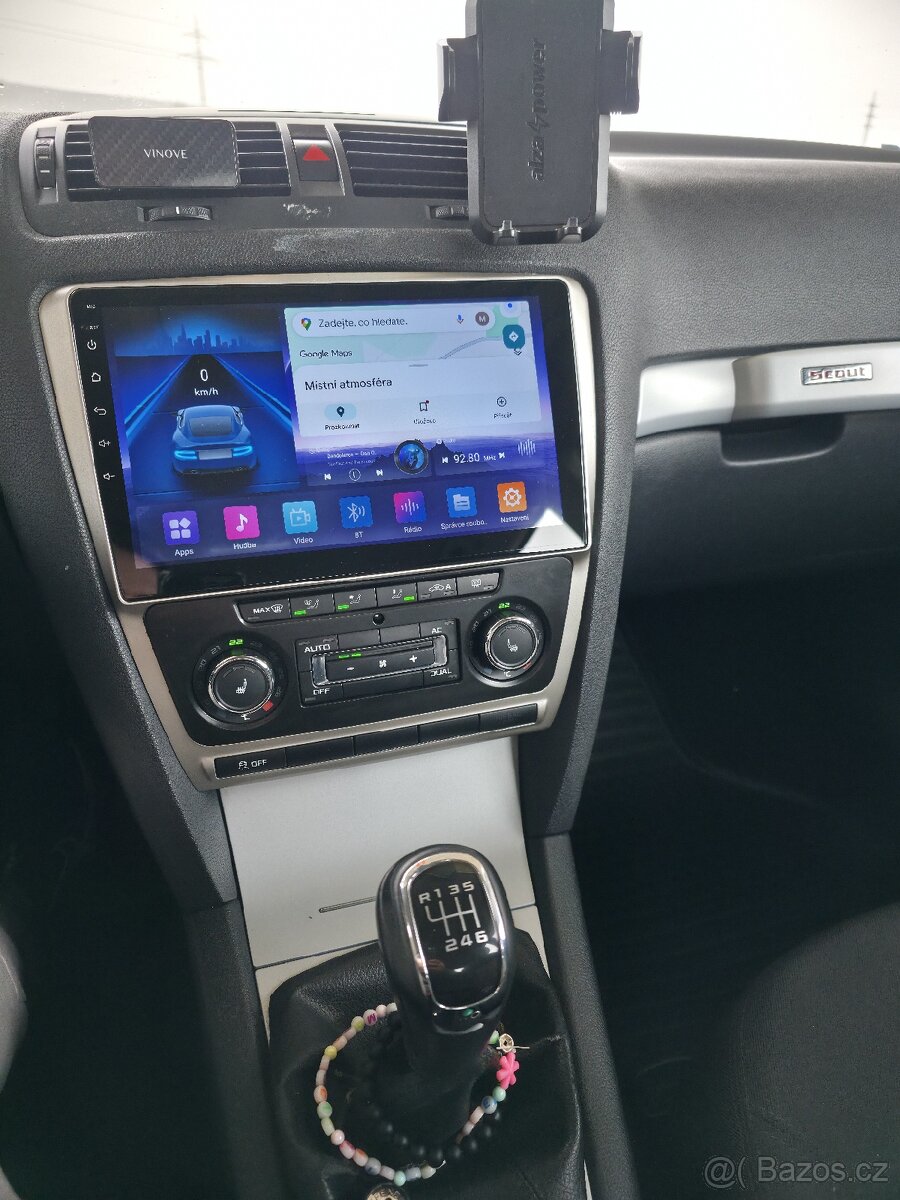 Škoda Octavia 2.0 tdi Scout - 9