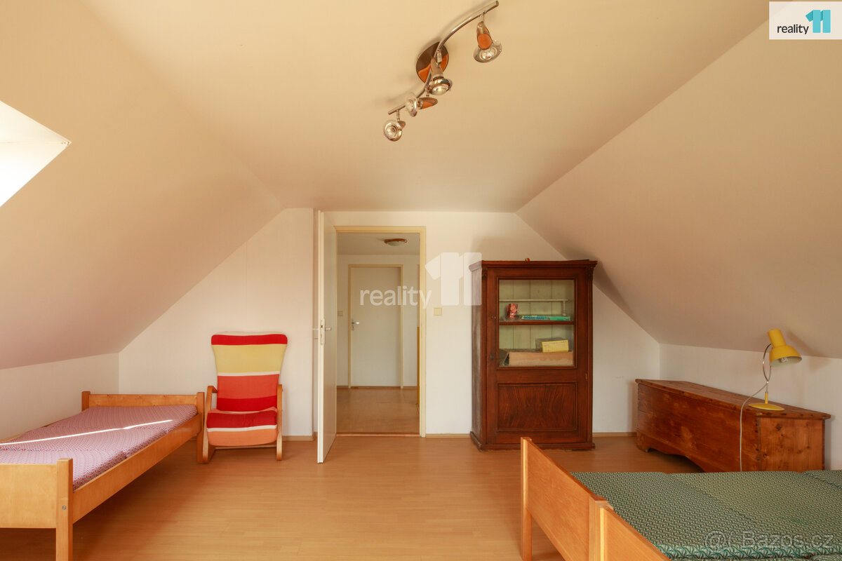 Chalupa nebo rodinný dům v Myslívě - 9