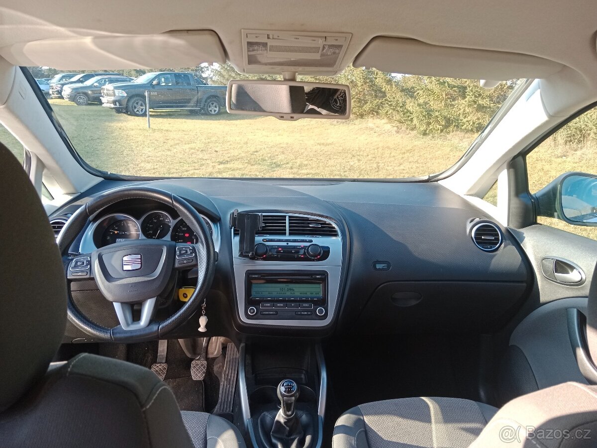 Seat Altea XL 1.4tsi r.v. 2010 - 9