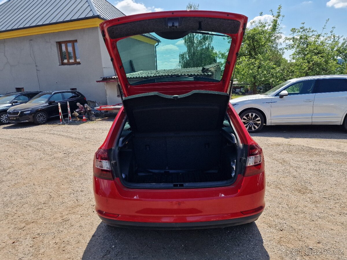 ŠKODA RAPID SPACEBACK 1.6 TDI 85KW STYLE PLUS - 9