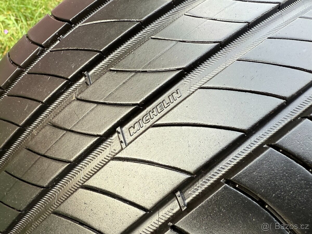 2x Letní pneu Michelin E-Primacy - 225/45 R17 - 95% - 9