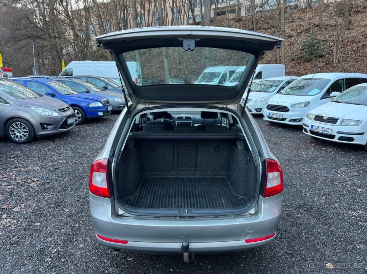 Škoda Octavia Combi 1.6 TDI 77 kW klima tažné 2010 - 9