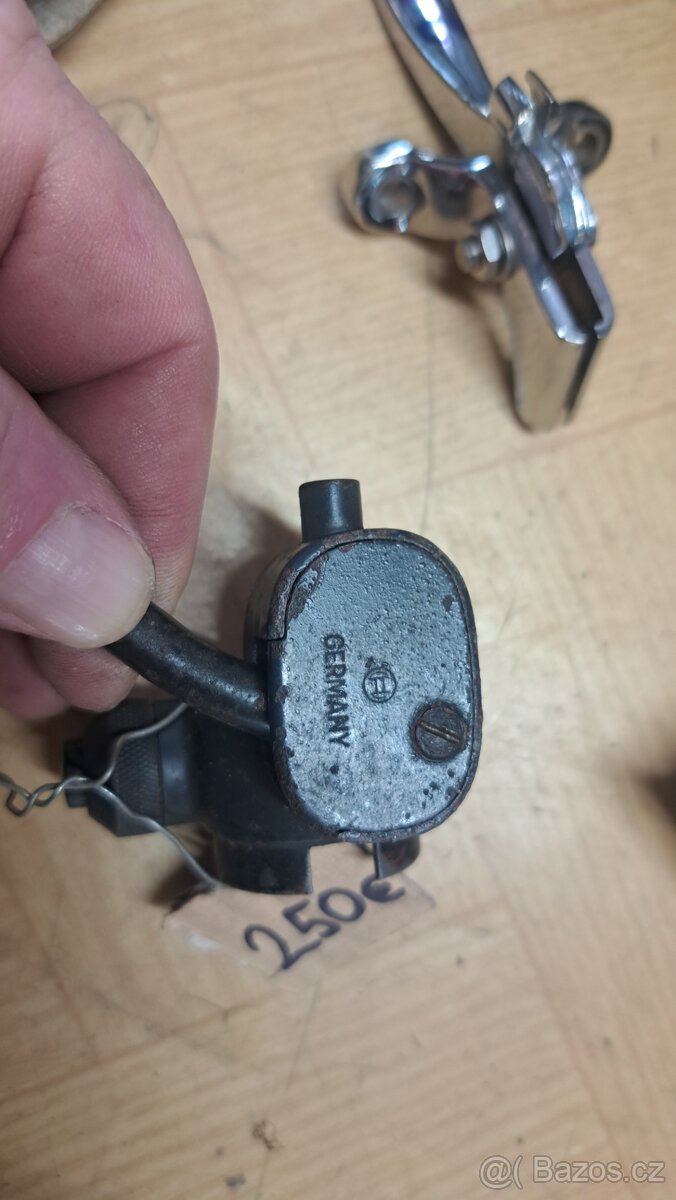 pačky,prepínač svetla, - 9