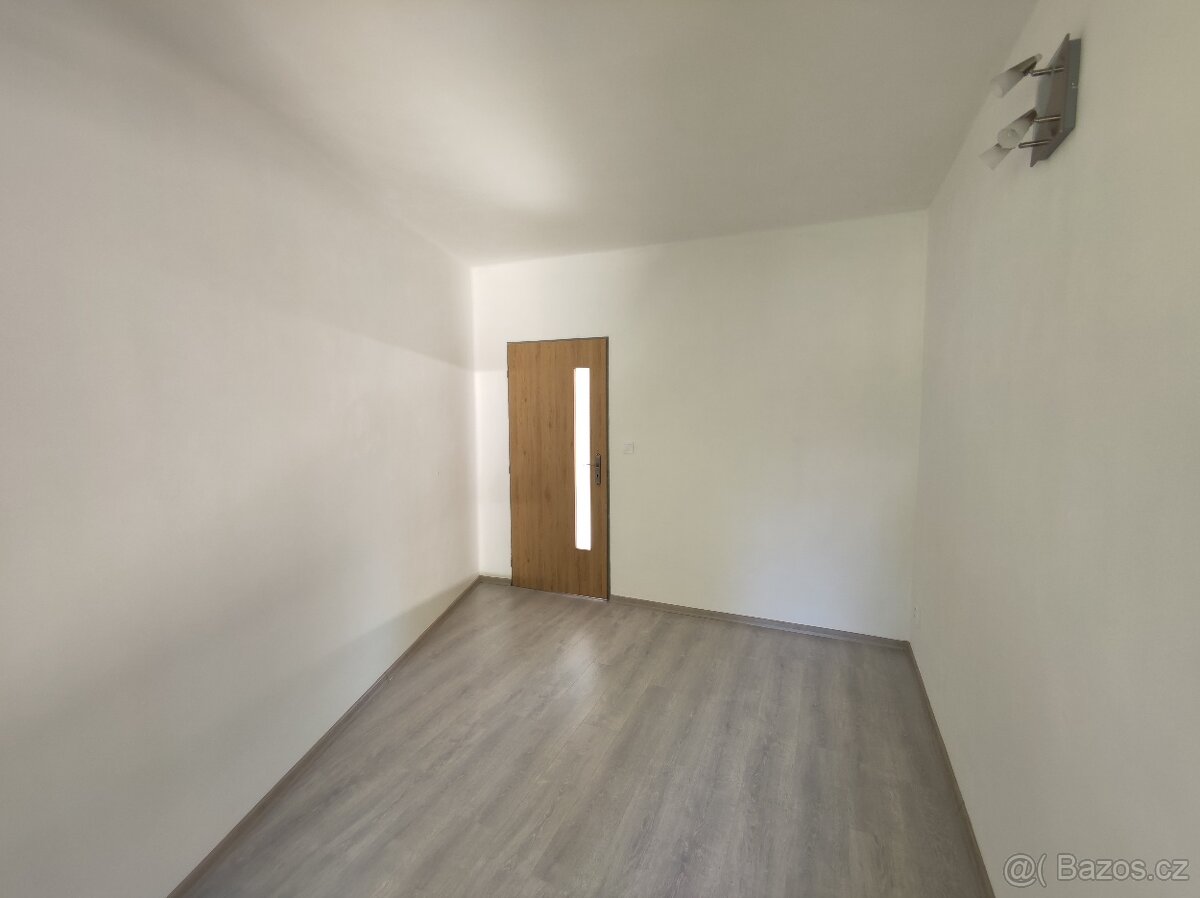 Pronajmu nový byt 2+1 v Mimoni, ul. Lužická, byt č. 3 - 9