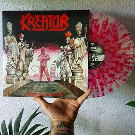 Kreator - Under The Guillotine - 9