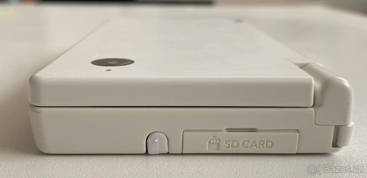 Nintendo DSi White + 64gb - 9