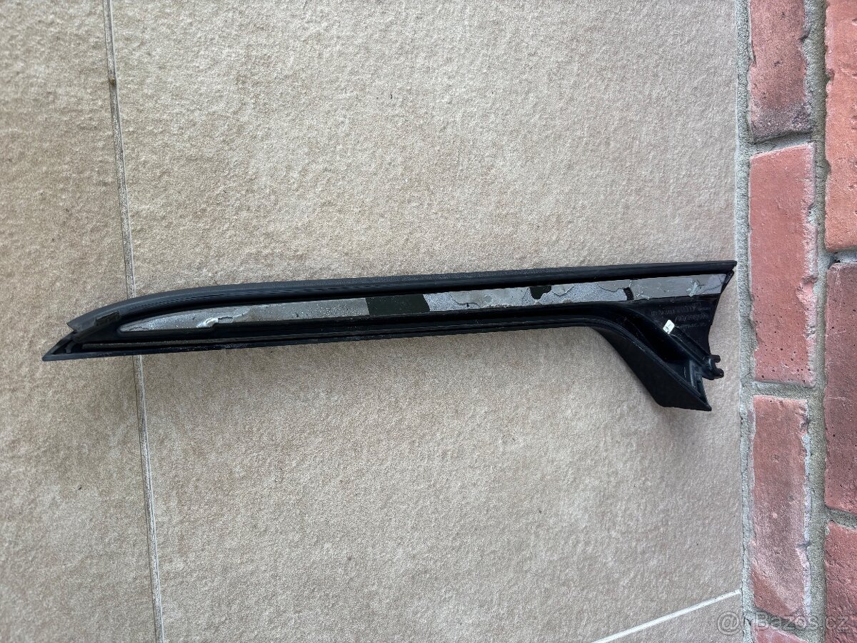 Náhradní díly Audi A6 C8 - 9