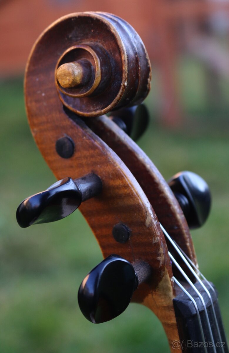 S dobrým zvukem staré celé 4/4 housle - 9