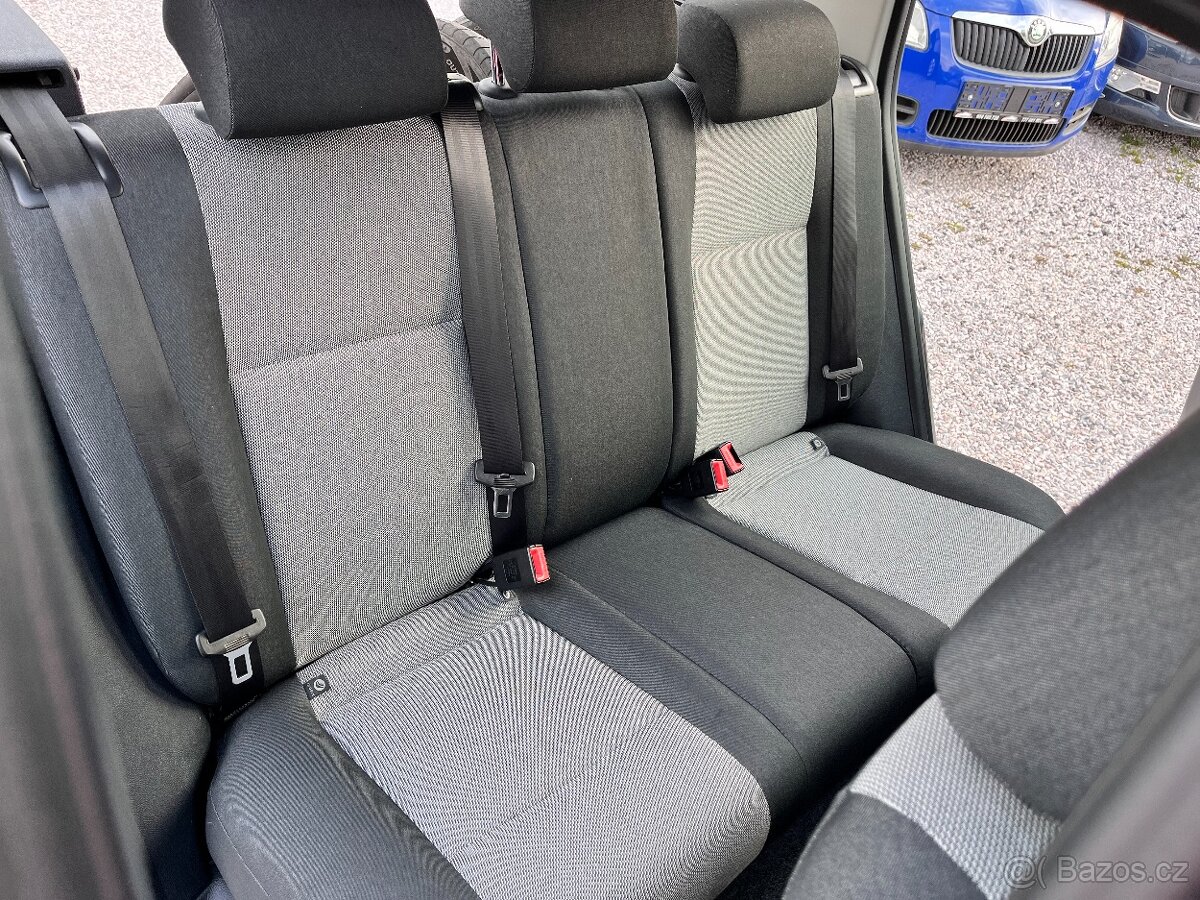 ŠKODA FABIA 1.2TSI 63KW,KLIMA,ESP,2xKOLA - 9