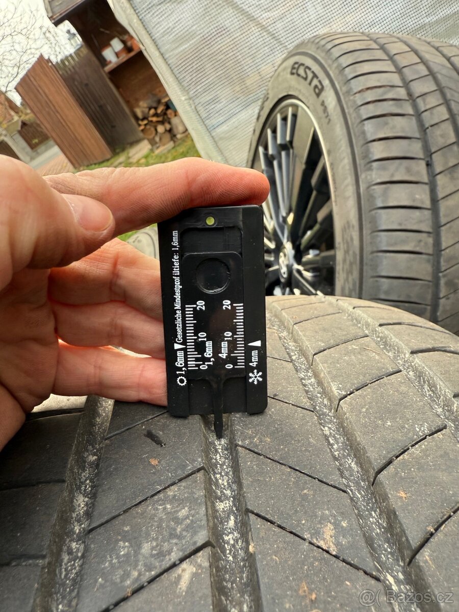 HYUNDAI SANTA FE disky 5x114,3 R20 8,5J x 20 ET54 +pneu - 9