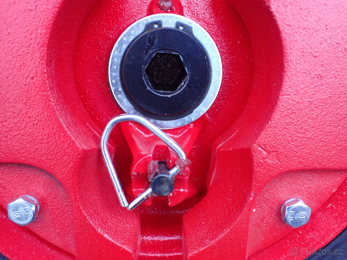 vari - kompletní náprava, litinové disky 12"// NOVÉ - 9