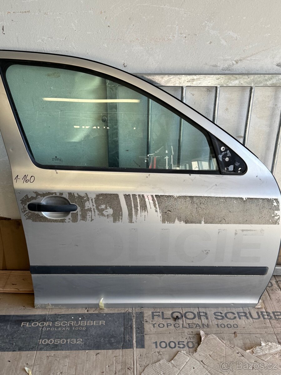 Škoda Octavia 2, PP dveře - 9