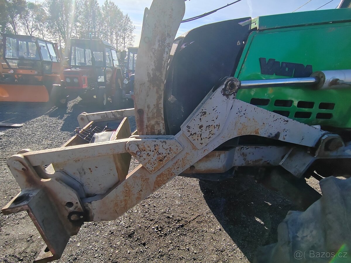 VALTRA 6850 lesní kolový traktor - 9