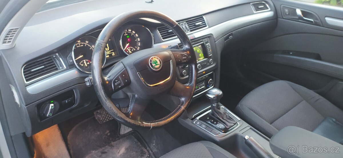 ŠKODA SUPERB II SEDAN 1,8TSi118kw,rv2009,DSG,XENONY - 9