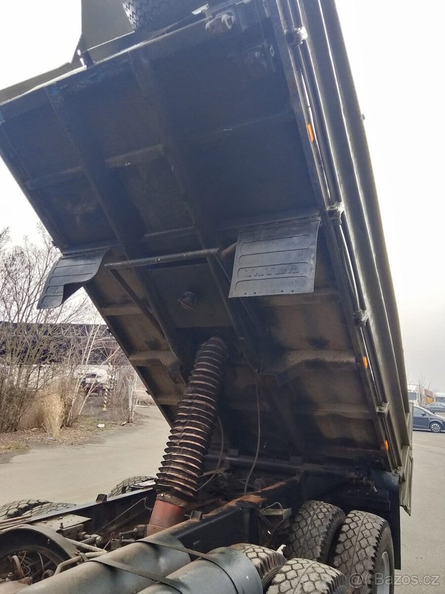 Tatra 815 T2 sklápěč - 9