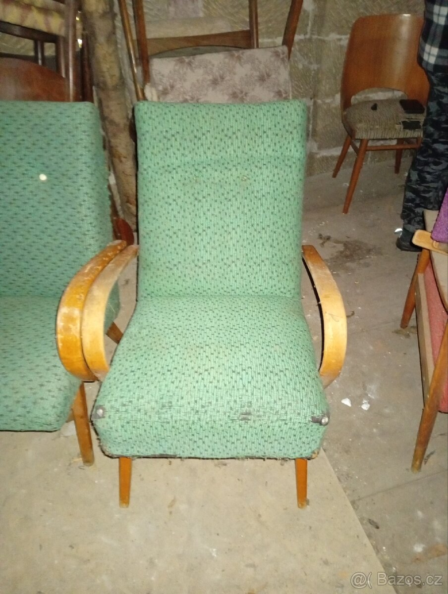 Křesla - 9