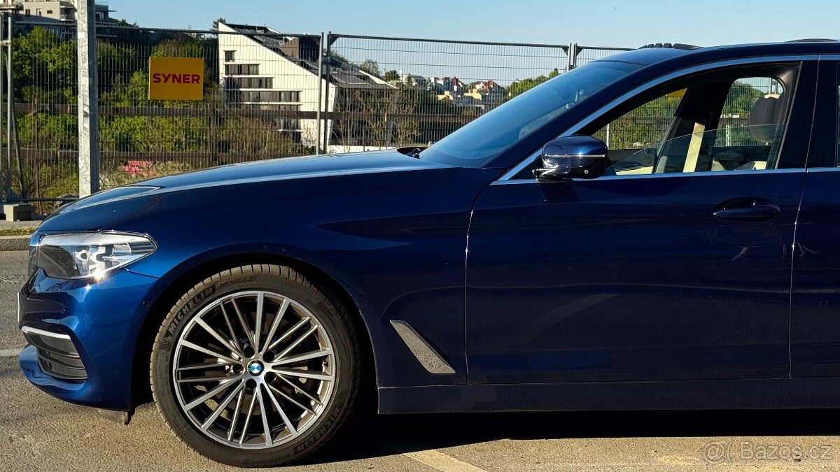 BMW 540i, G30, B58 3.0 benzín - 9