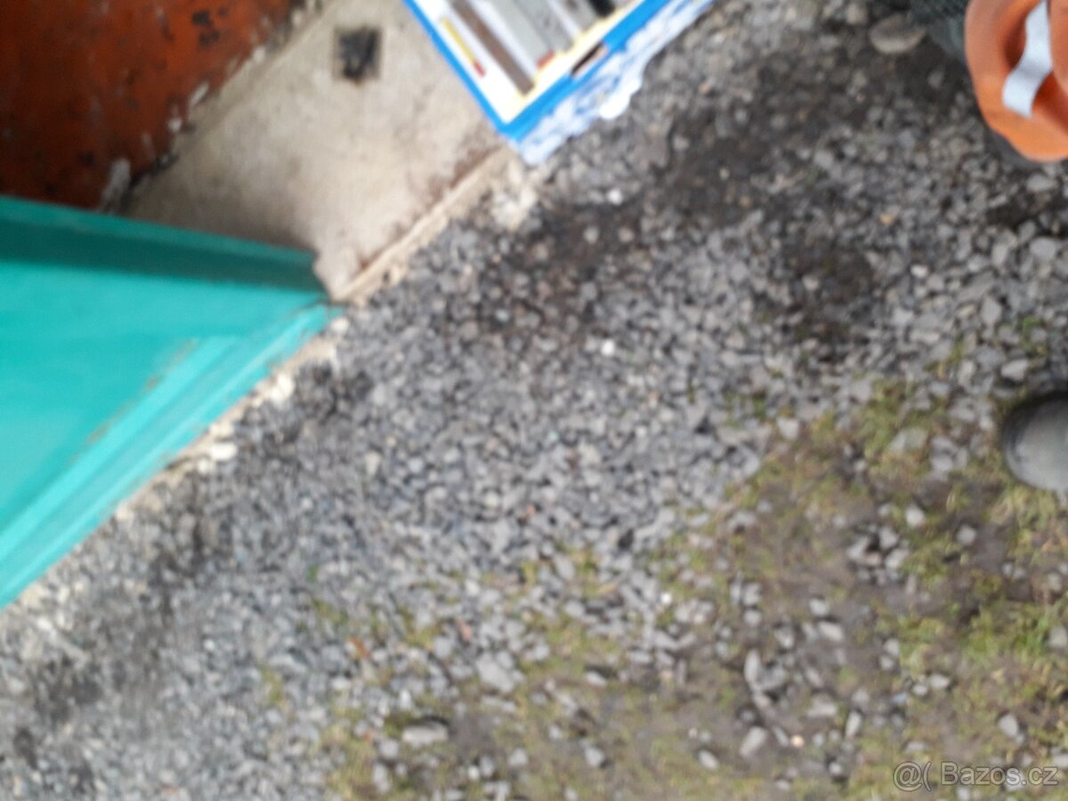 Radeco,malá přesná deska,úhloměr,hodinky,svorky - 9