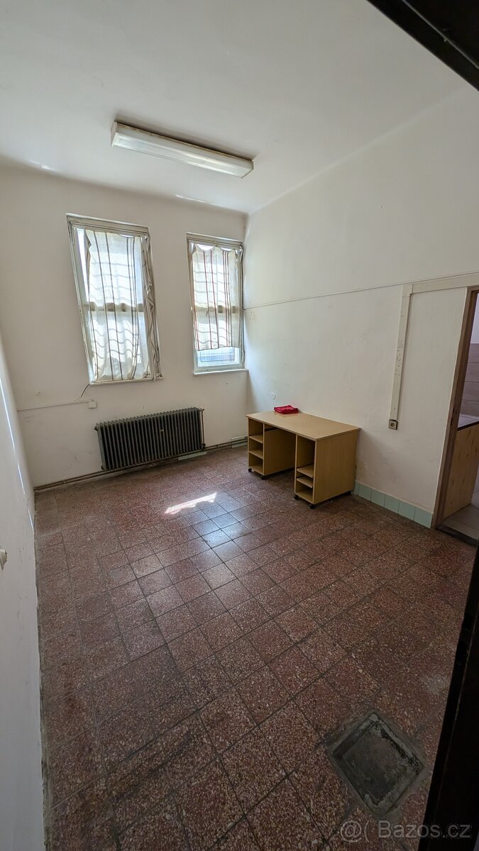 Víceúčelový objekt - 9