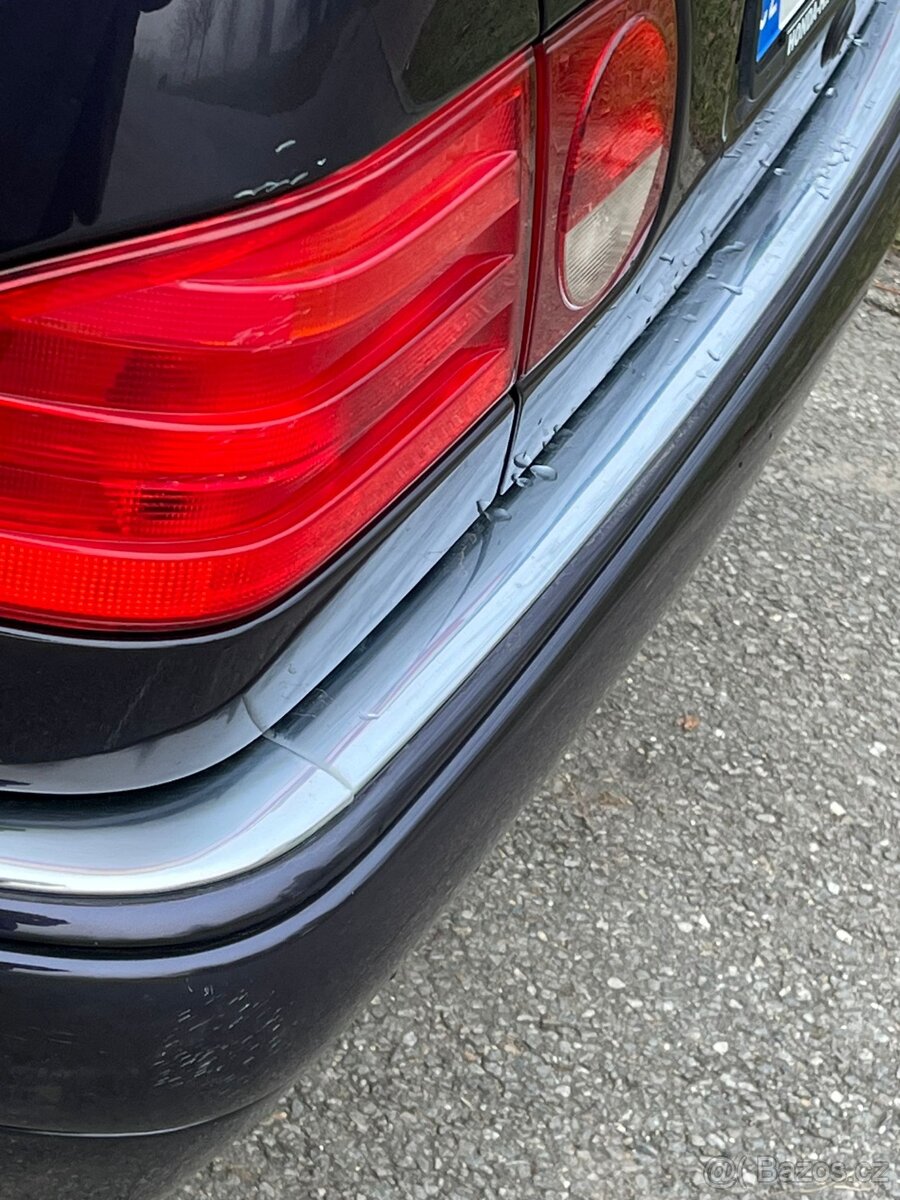 Mercedes E280 4-Matic nájezd 124 t. Km - 9