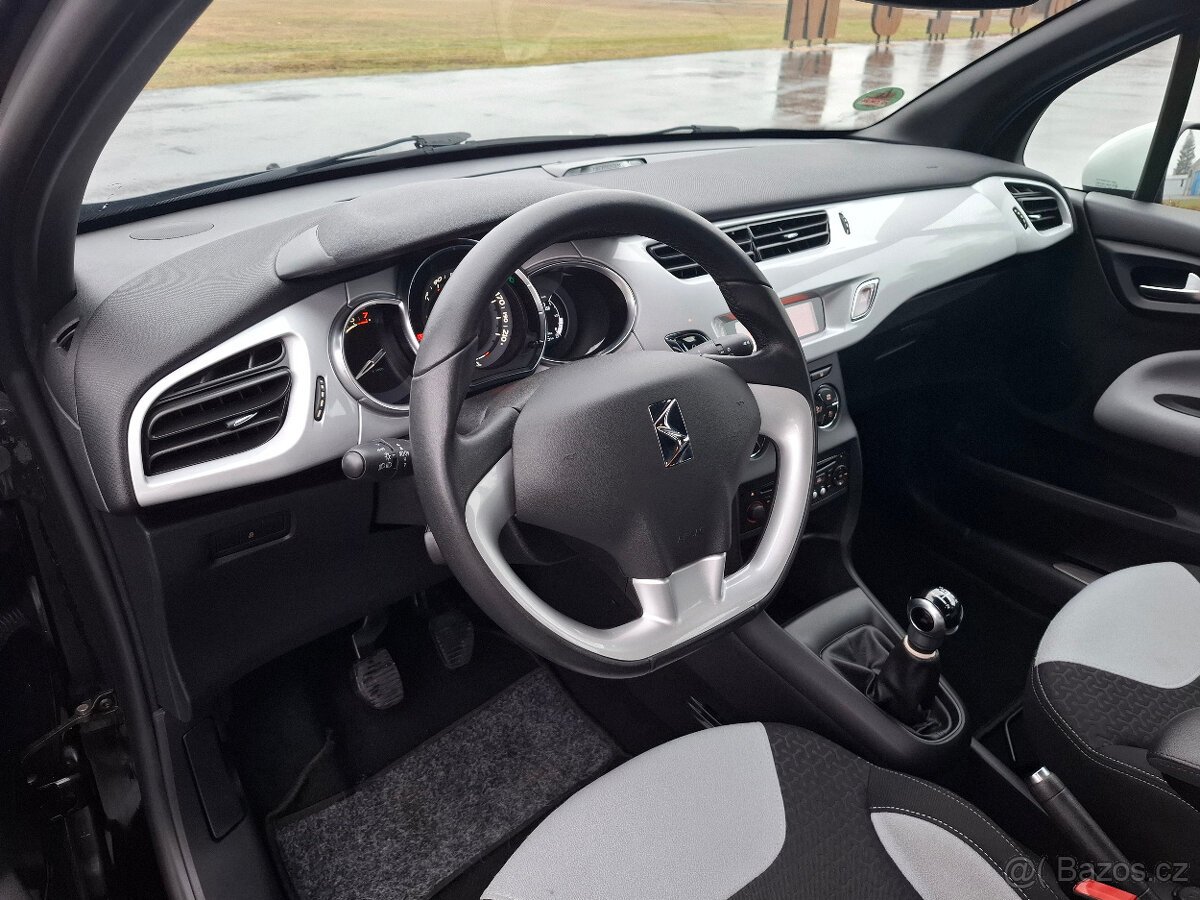 Citroën DS3 1.2 60kW,rozvody,HiFi systém - 9