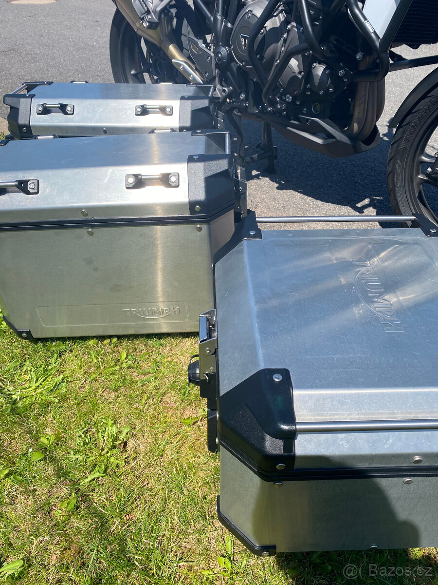 Triumph Tiger 1200 SE Alpine Editon - 9