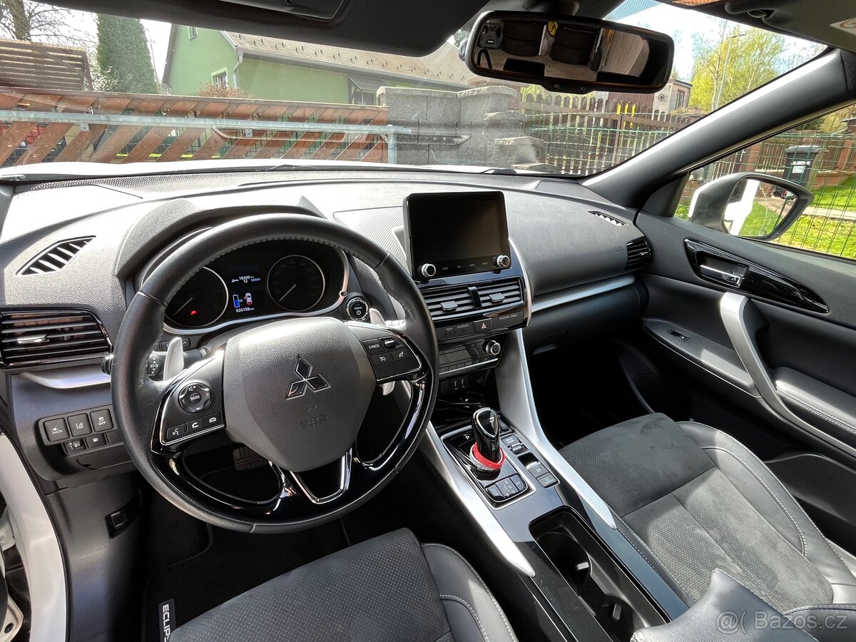 Mitsubishi Eclipse Cross PLUS PHEV, 4x4, 2,4 MIVEC - 9