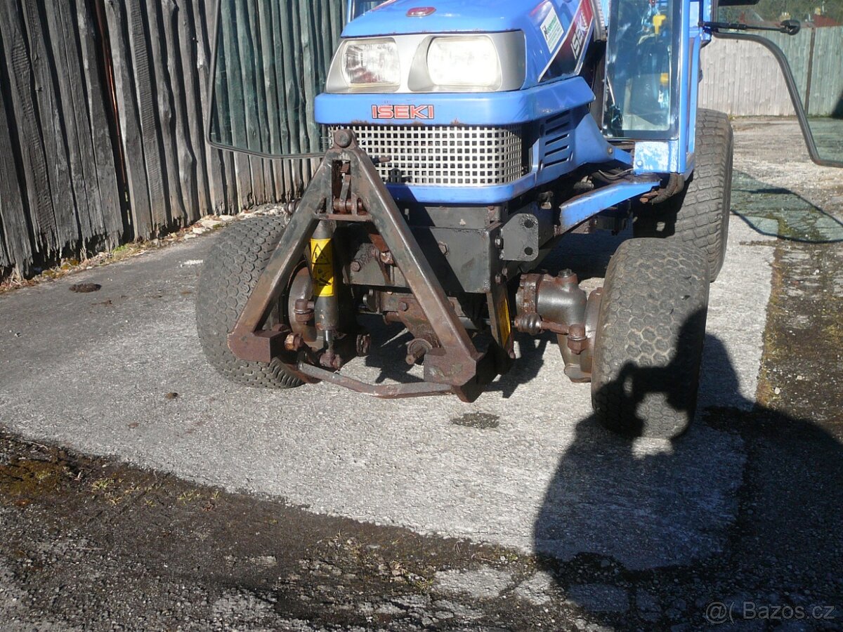 malotraktor Iseki TXG 23 AHL 4x4 - 9