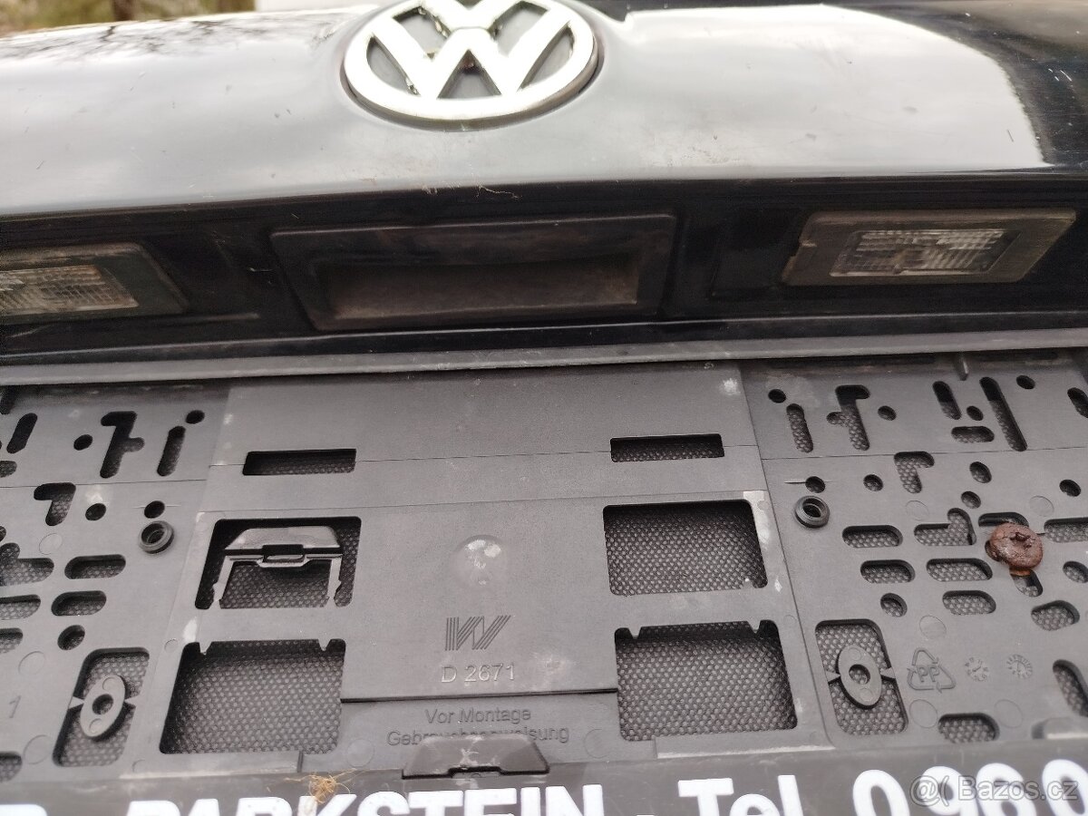 VW Golf - 9