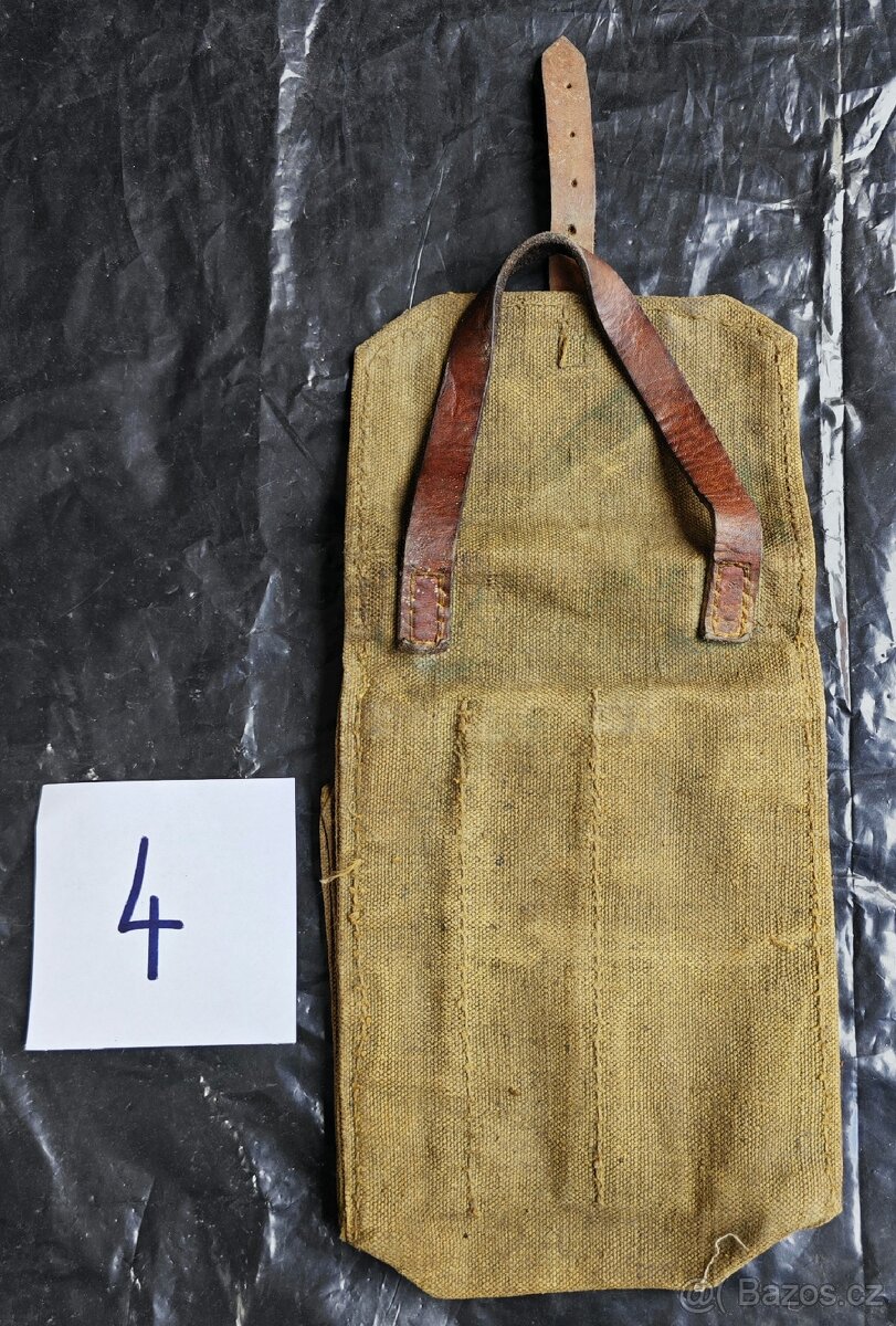 Staré trampské chlebníky, sumky atd. - 9