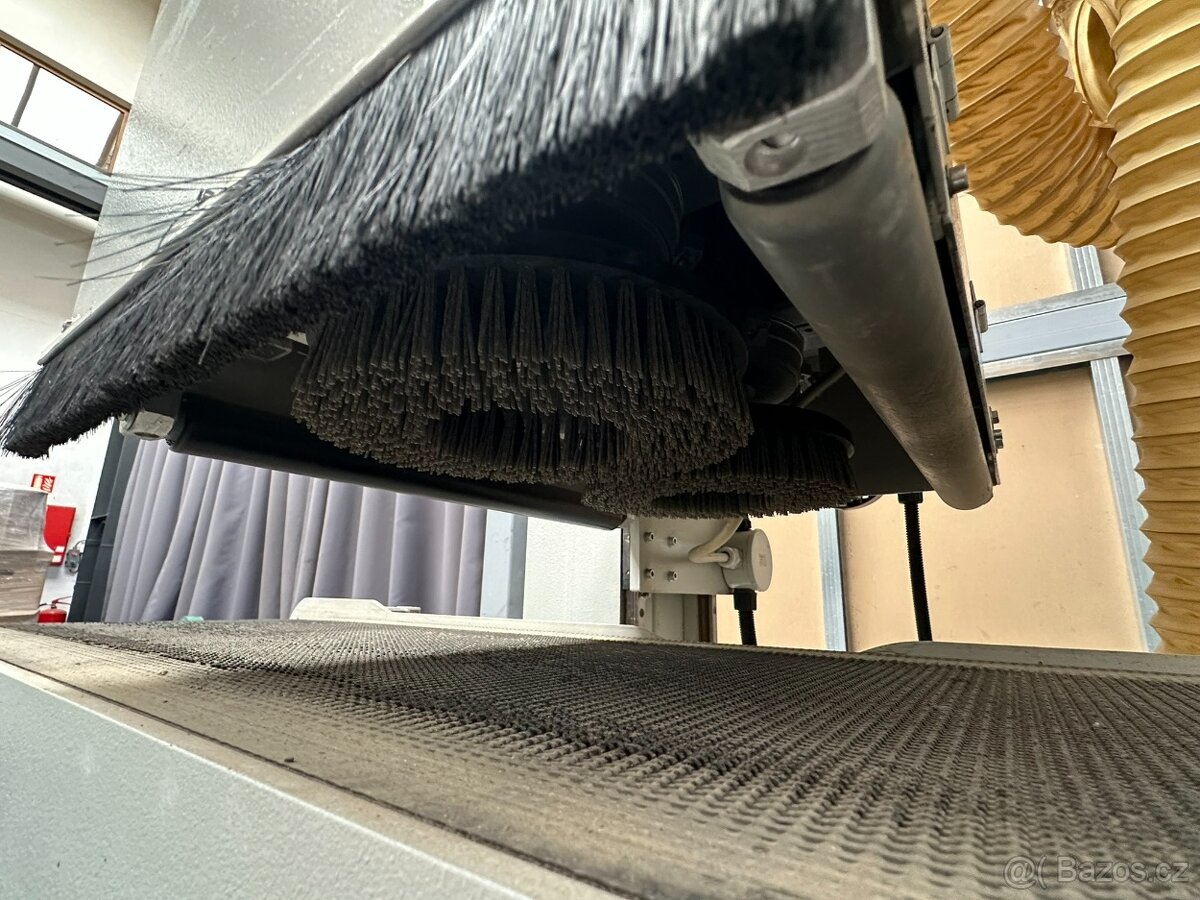 Kartáčovací stroj RUSTIK 400-3 - AKČNÍ SLEVA 10 % - 9