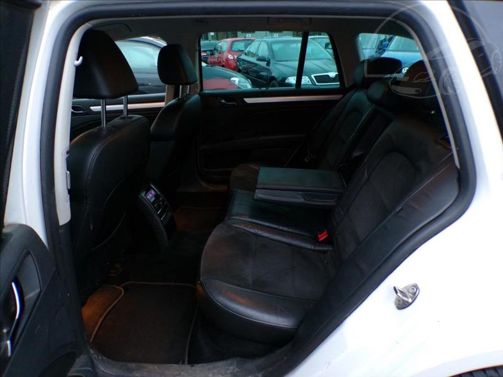 Škoda Superb 2,0 TSI 147kW CZ DSG ELEGANCE - 9