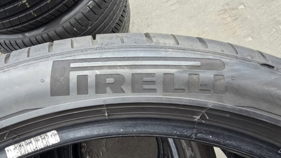 Letní pneu 275/35/19 Pirelli - 9