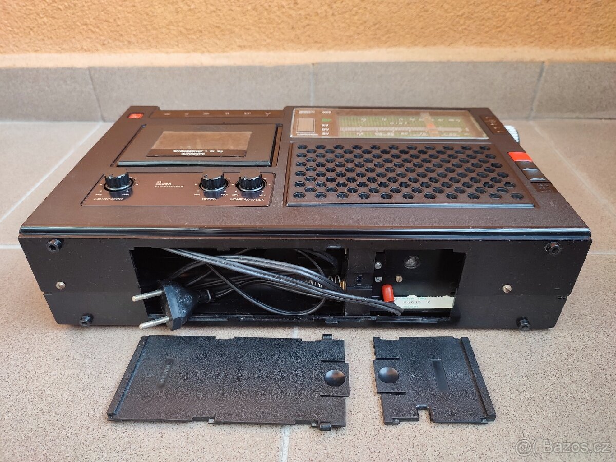 STERN-RADIORECORDER R4100. - 9