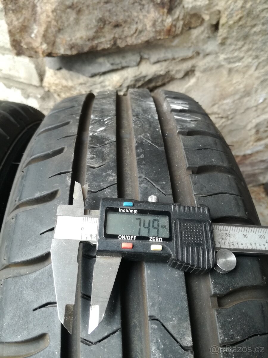 Falken letní pneu 185/65/15 - 2 ks 95% - 9