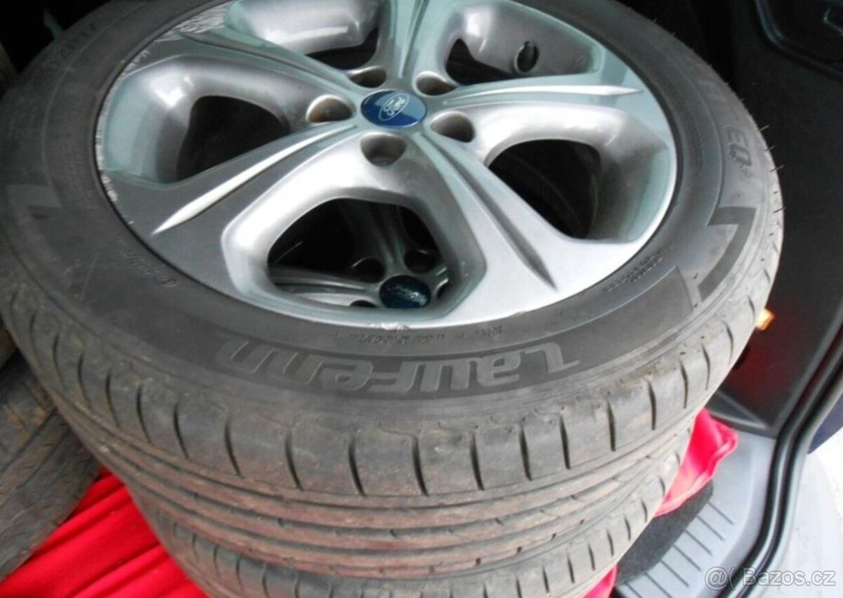 Ford Galaxy 2,0 TDCI 103 kW DPH Serviska nafta - 9