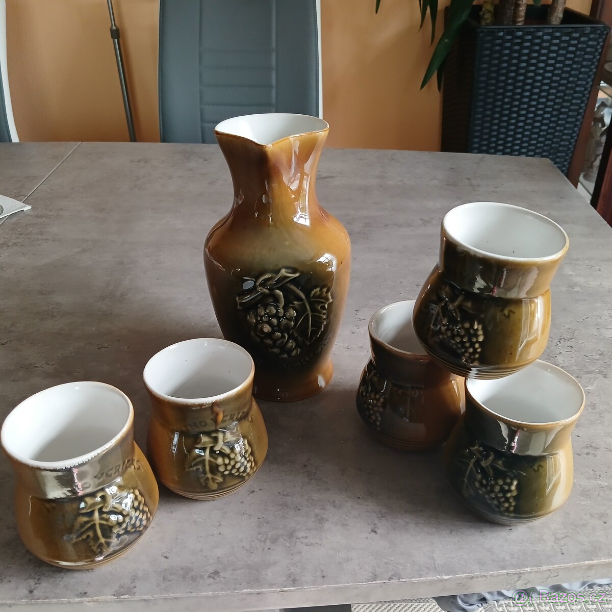 Set keramiky na víno - 9