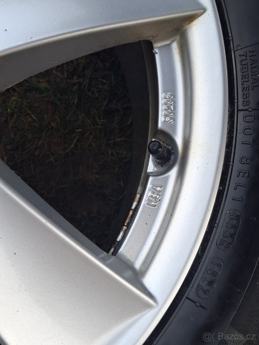 Zimní pneu Nexen Winterguard 225/60/17, 5x 114,3 - 9