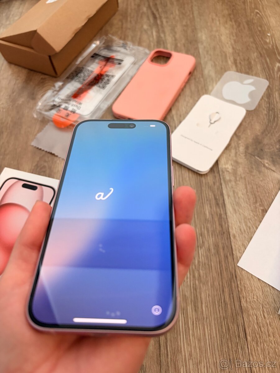 IPhone 15 128gb pink - 9