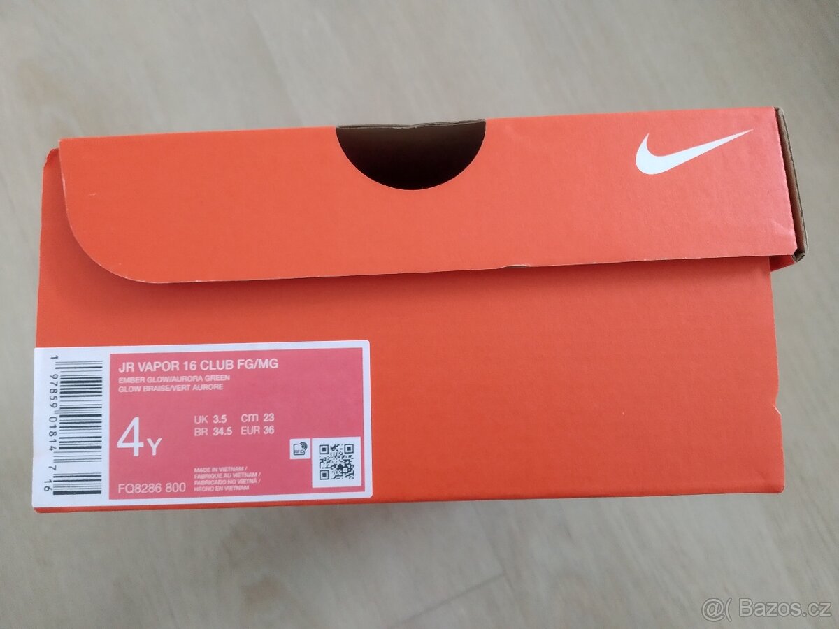 Kopačky zn. Nike vel.36 - 9