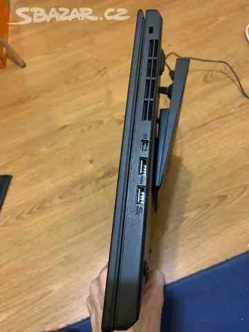 Notebook Lenovo ThinkPad T550 + dokovací stanice - 9