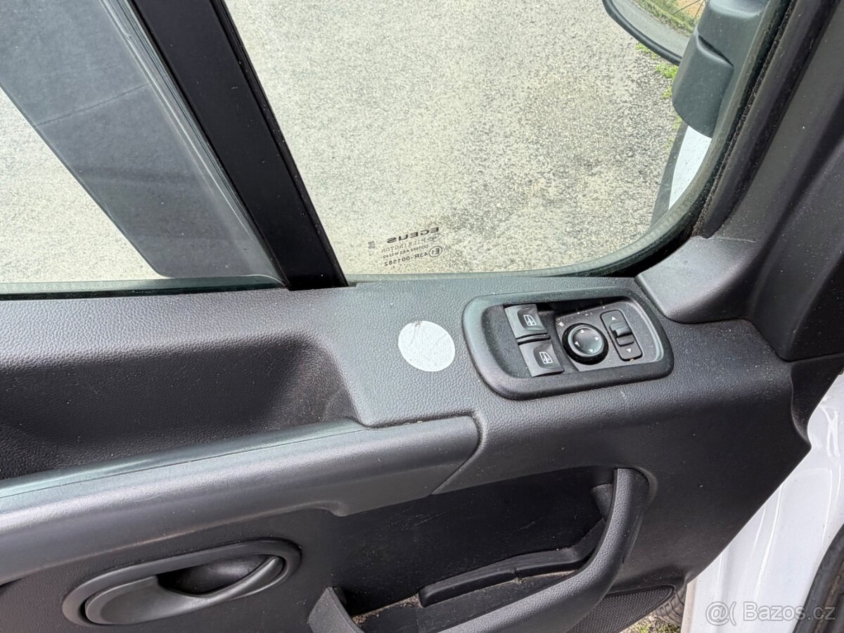 RENAULT MASTER 2023/SRPEN 10TI PALETA SPANÍ - 9